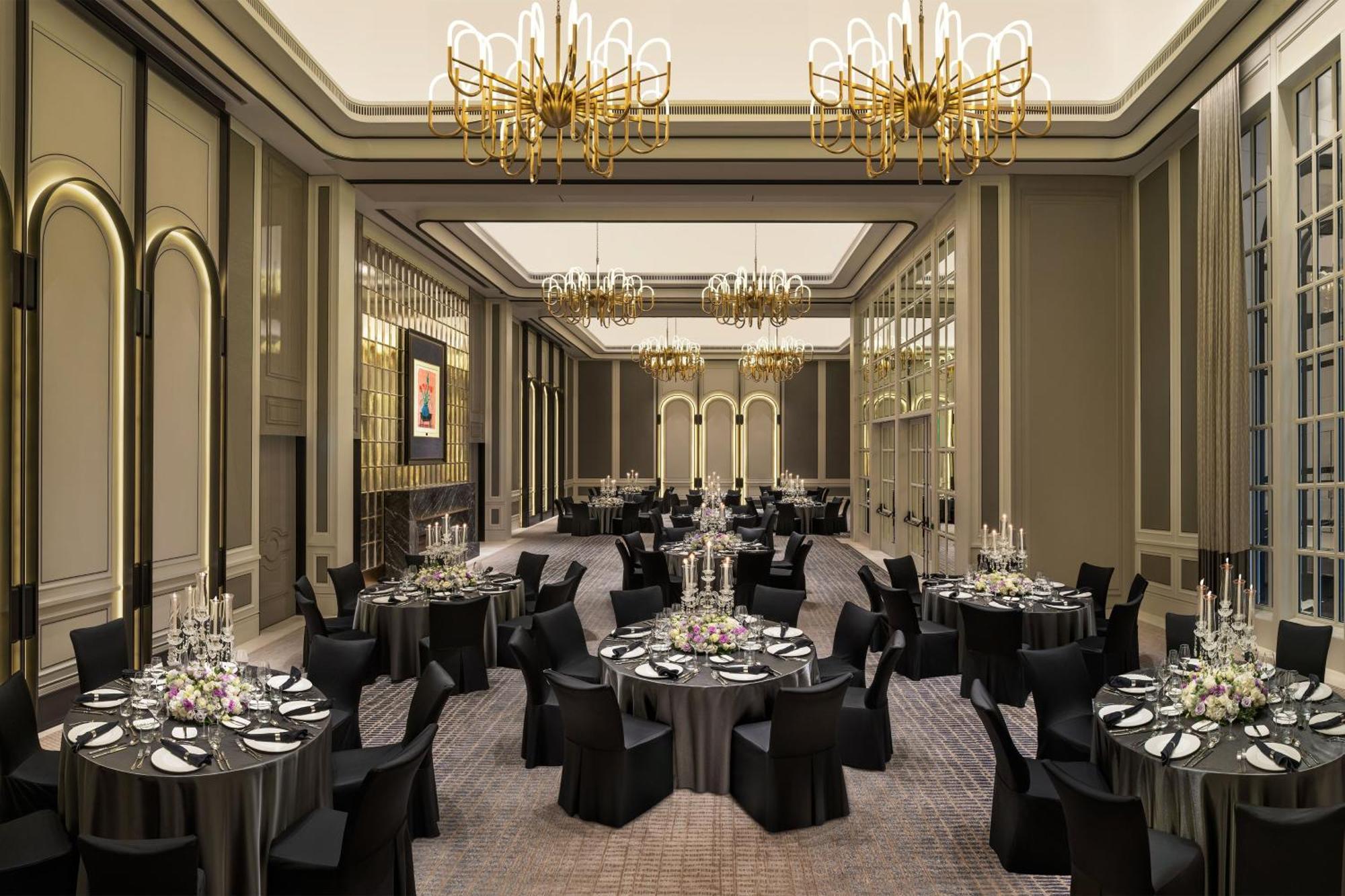 Khách sạn The St. Regis Singapore